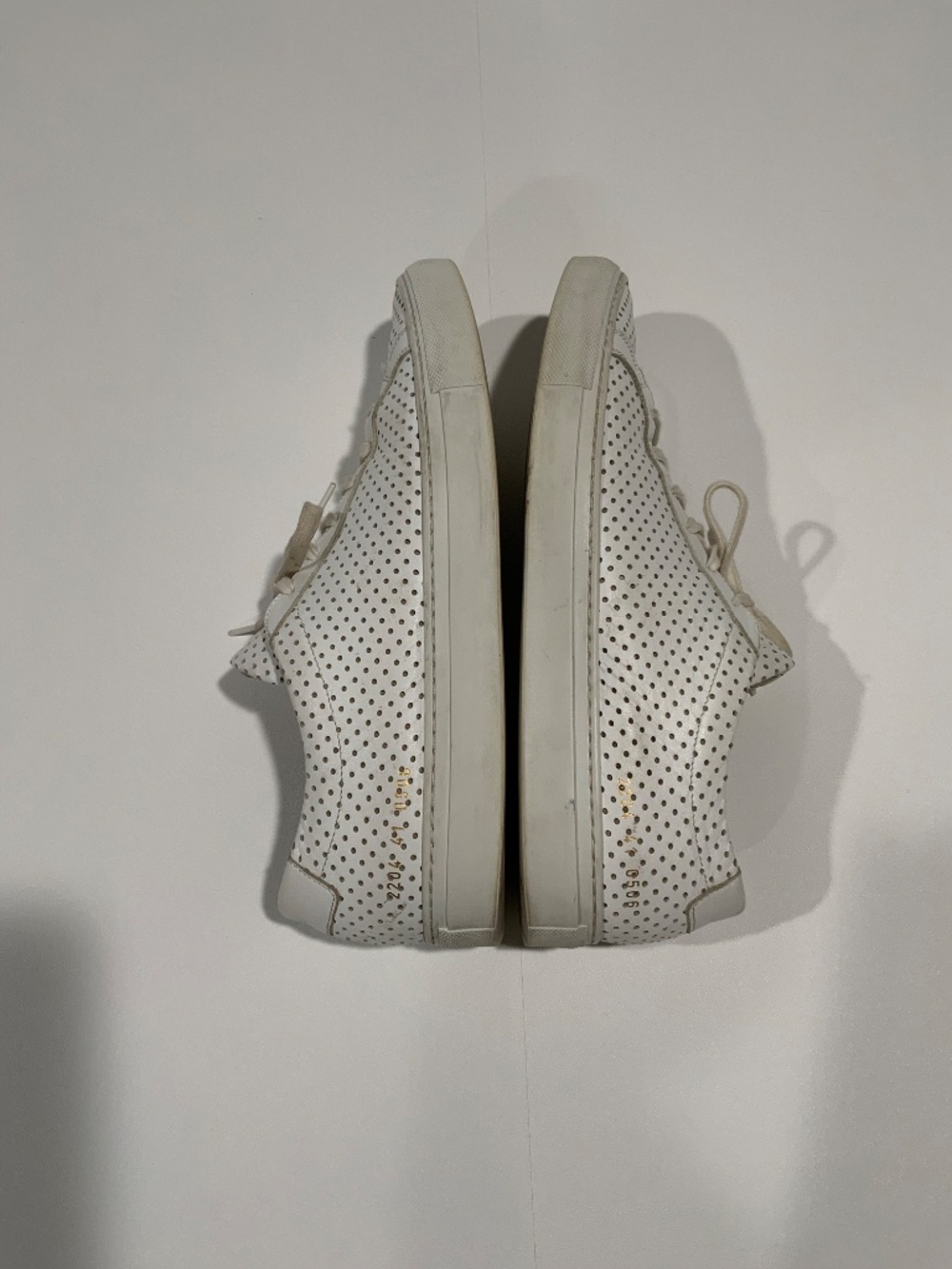 Common Projects Achilles Low Size EU 41 White Perforated Leather Shoes - Picture 5 of 9